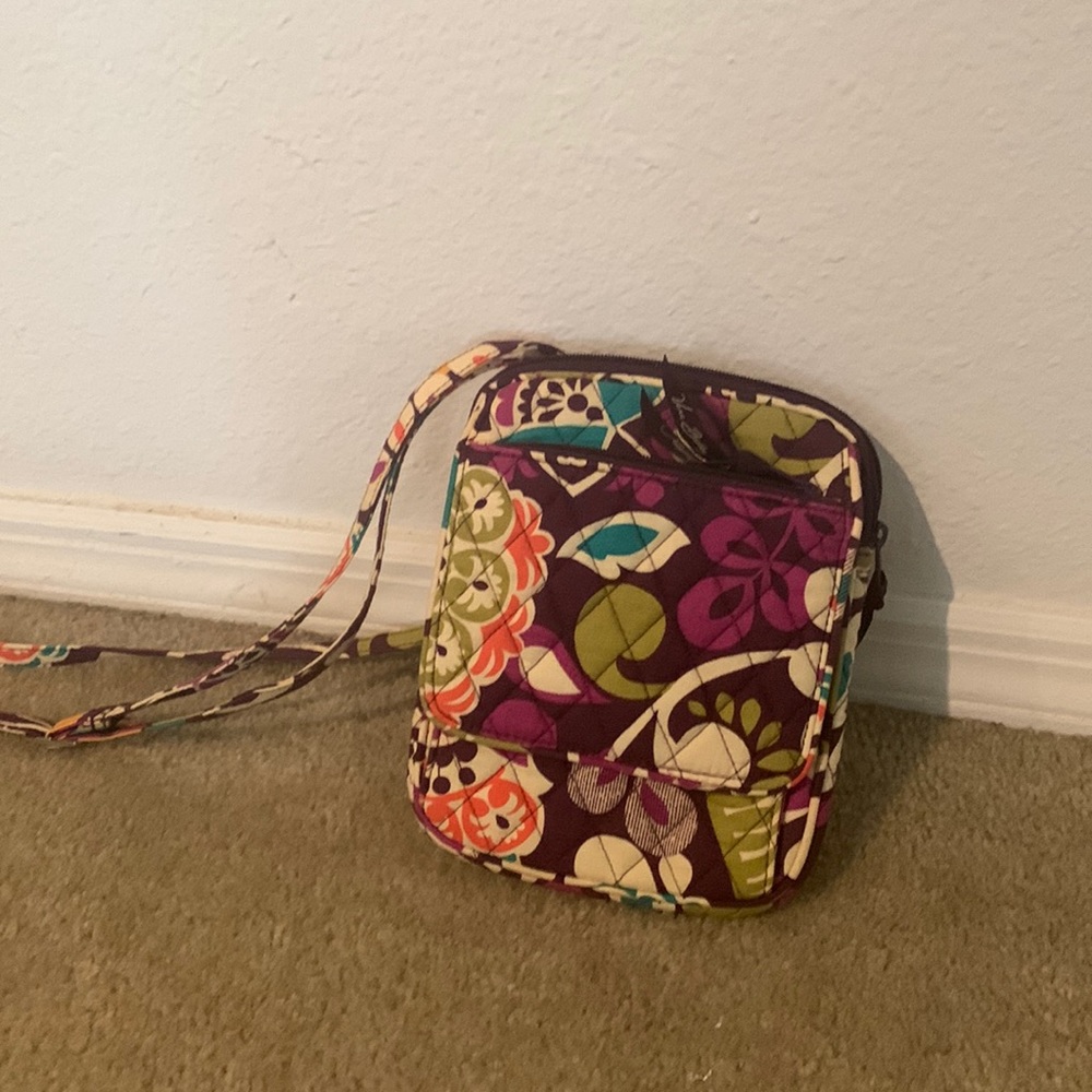 Vera Bradley cross body 8 by 6
